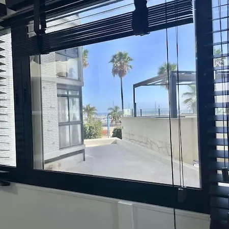 Piso En Primera Linea De Playa * Марбелья